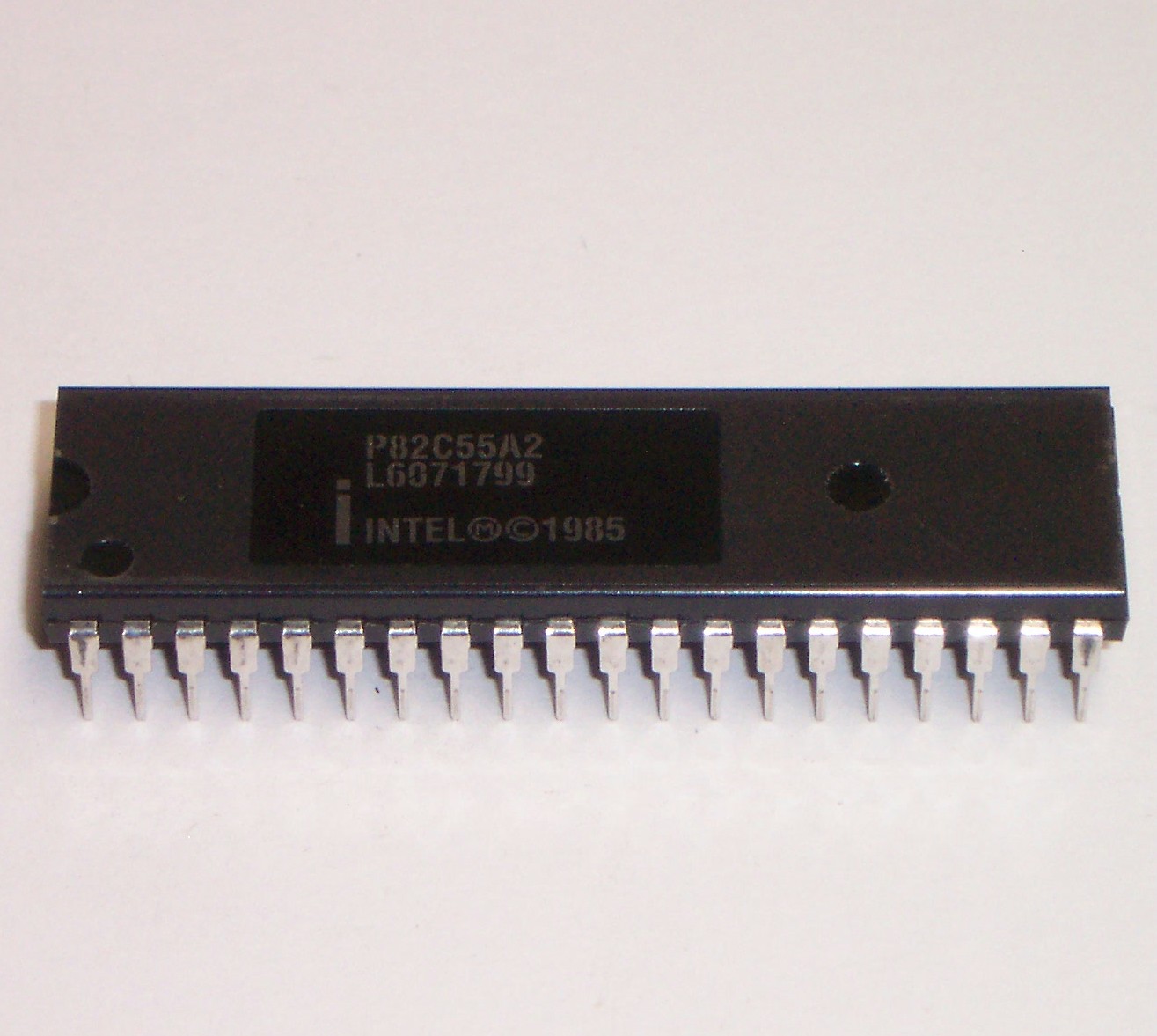 1PCS/5PCS P82C55A-2 P82C55 82C55A DIP-40 Programmable Peripheral Interface 